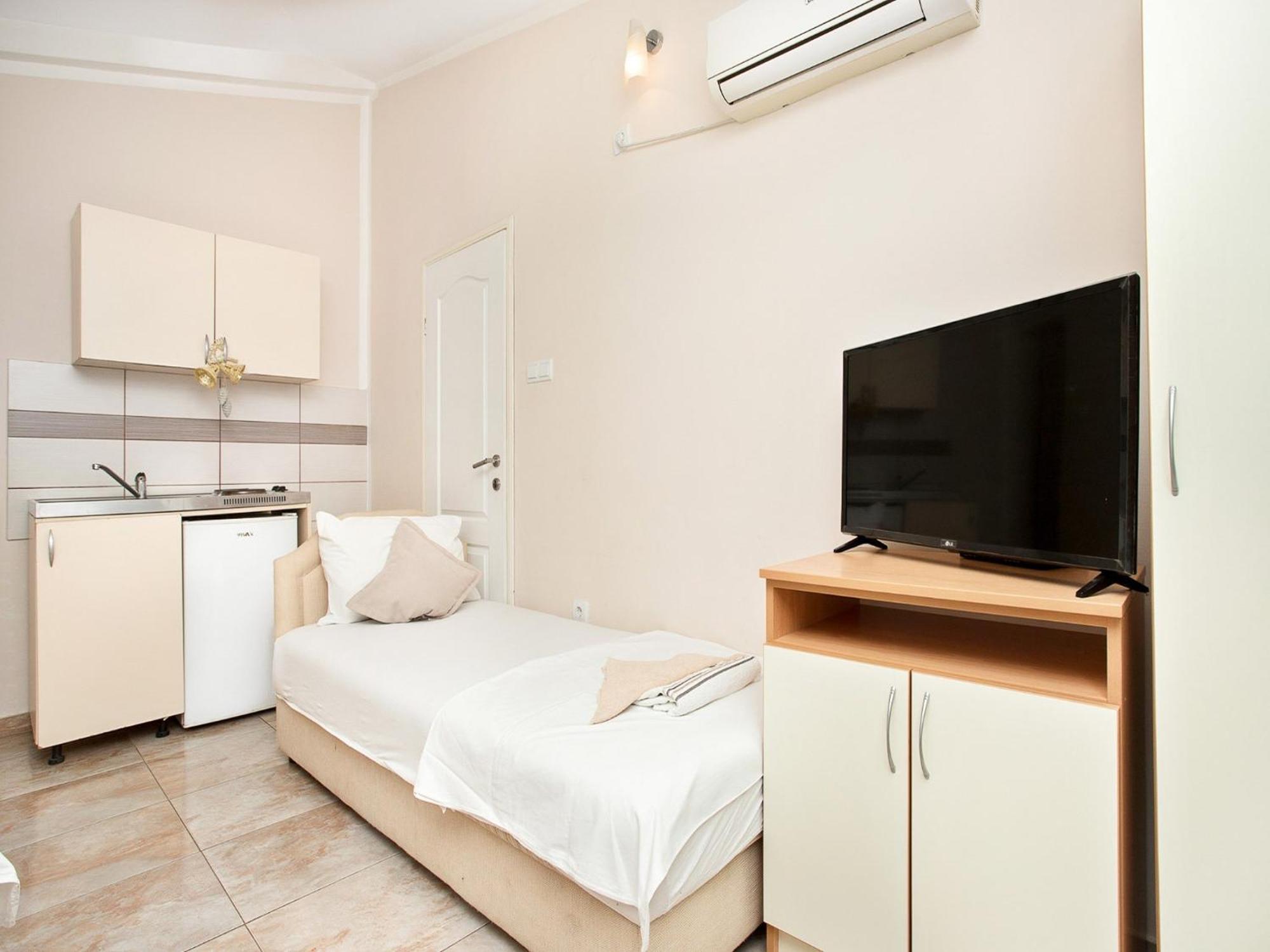 Apartments Mik5 - Famous Beach Jaz 부드바 외부 사진